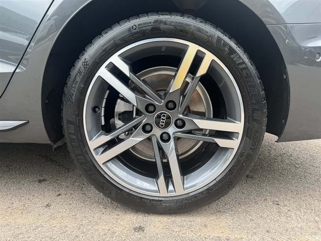 Audi A4L, 2023 18