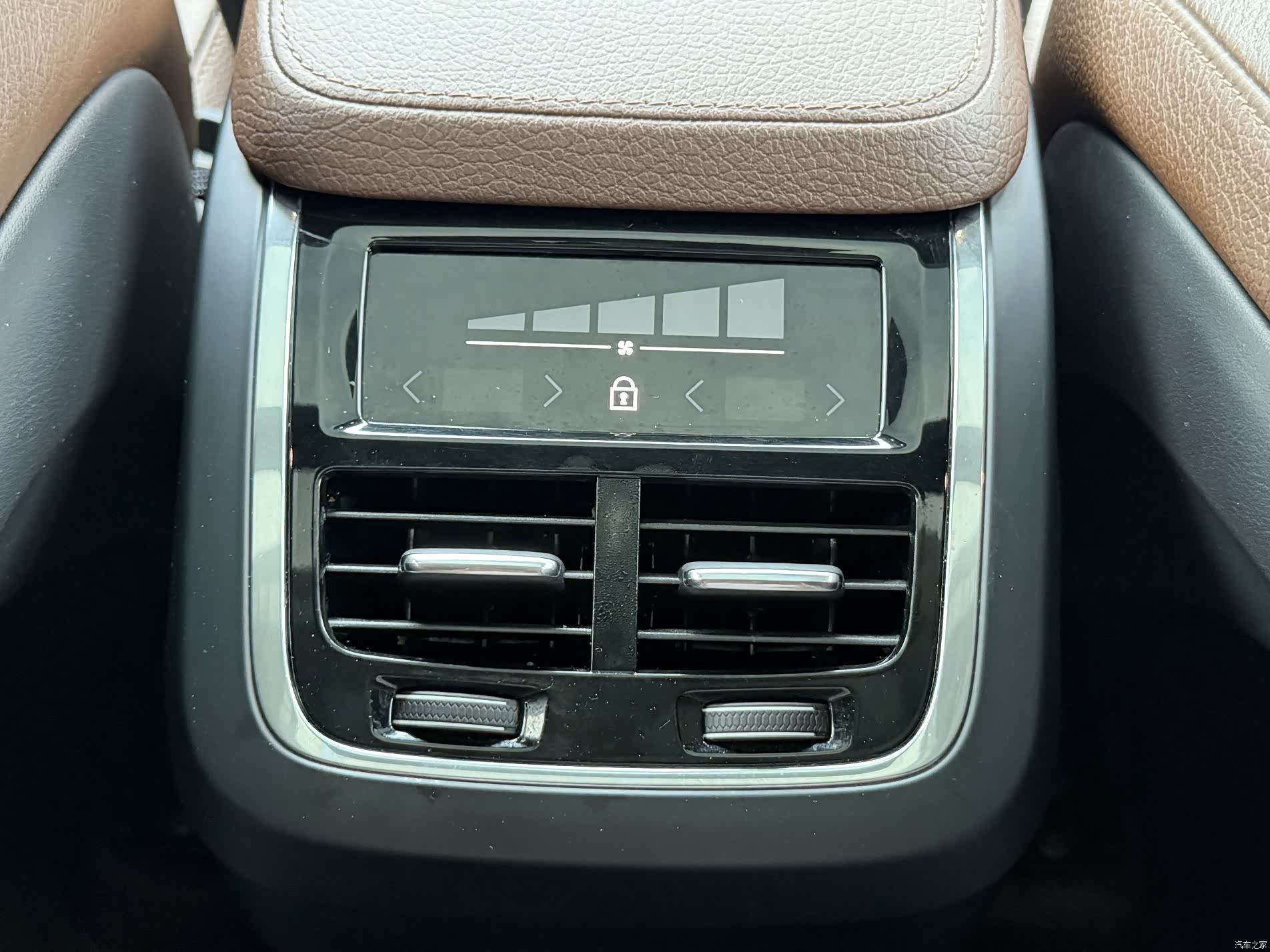 Volvo XC90, 2022 19