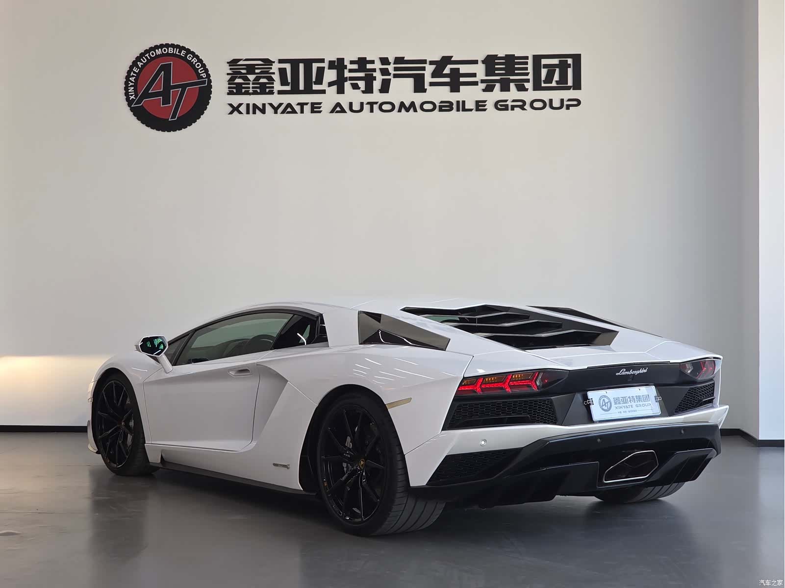 Lamborghini Aventador, 2012 6