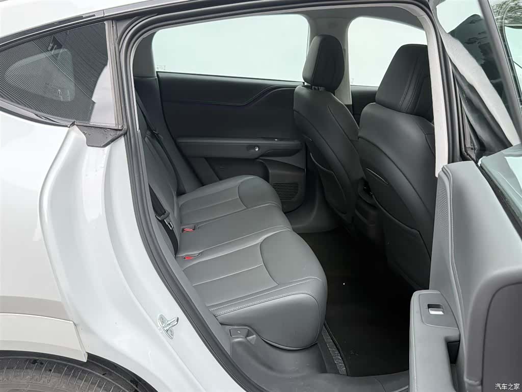 Xpeng G6, 2025 16