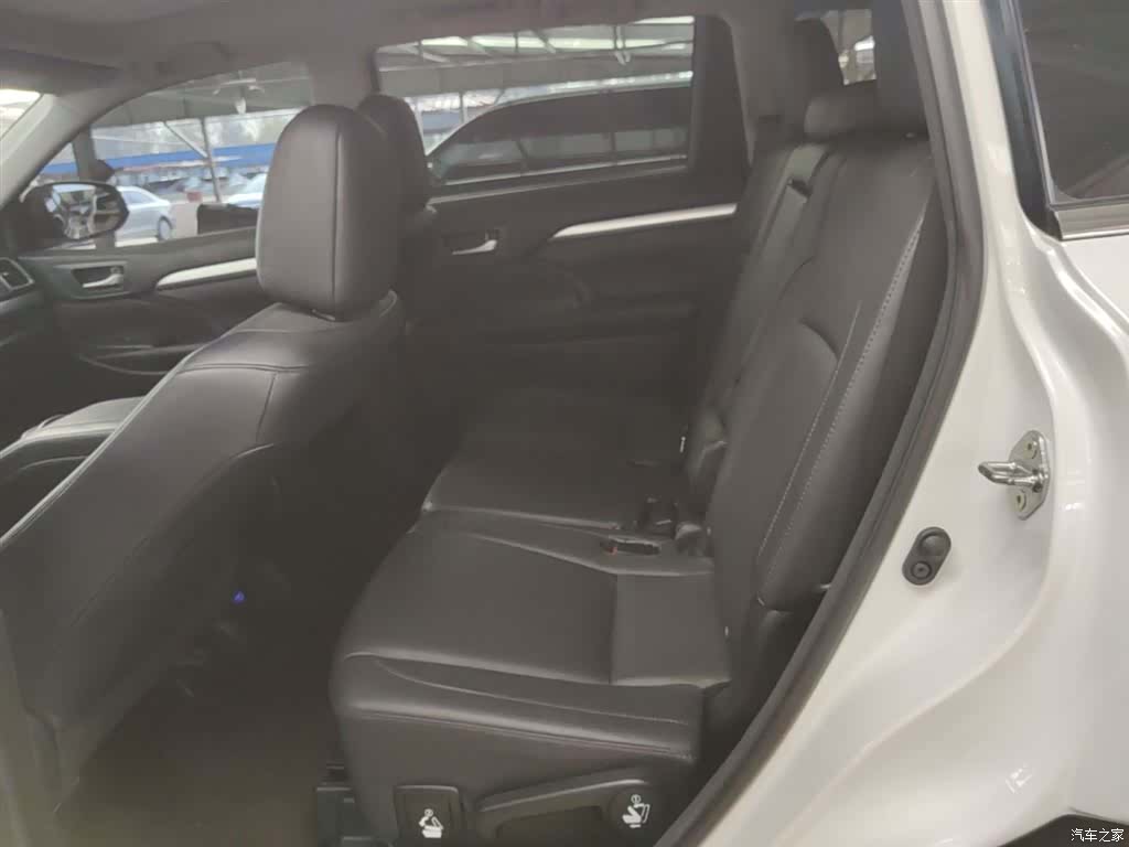 Toyota Highlander, 2016 17