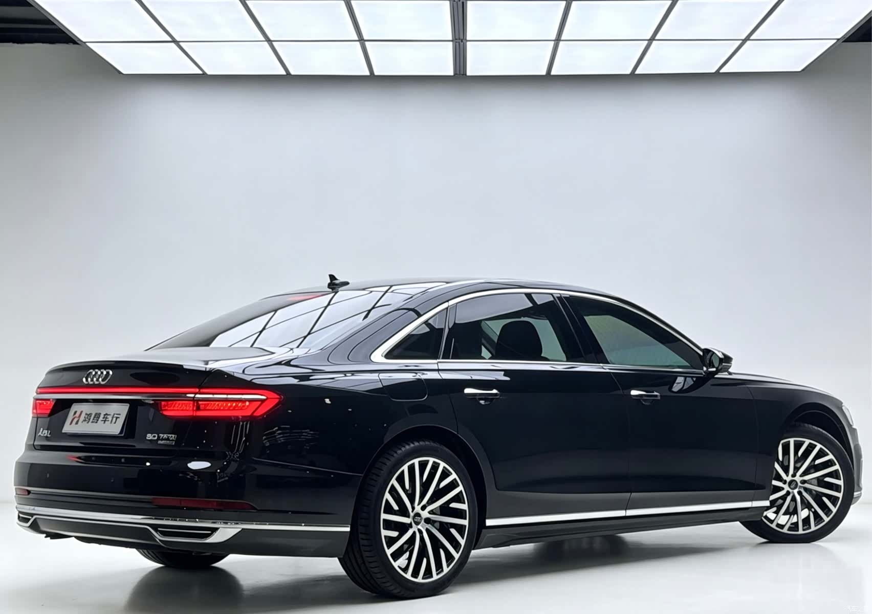 Audi A8L, 2021 4