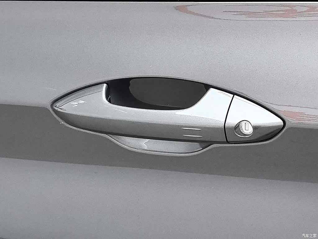 Geely Coolray, 2026 18