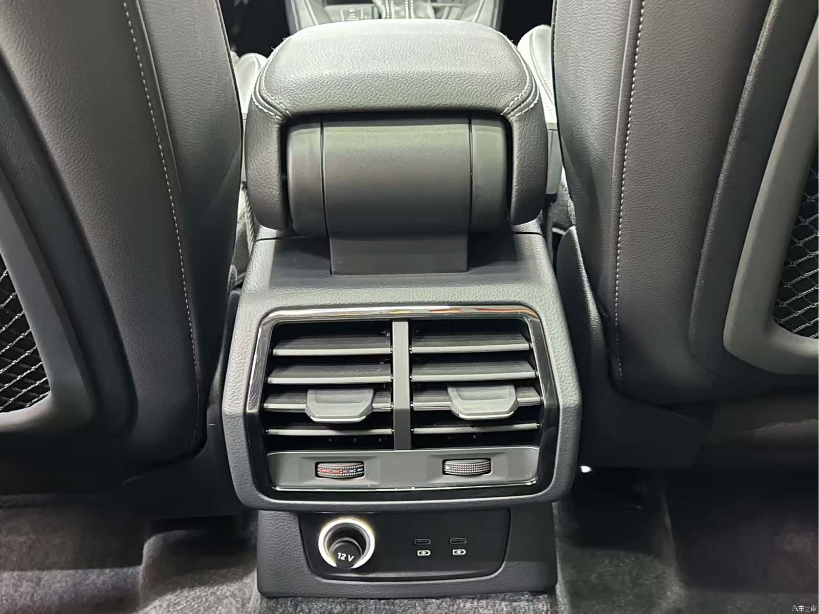 Audi Q3, 2023 9