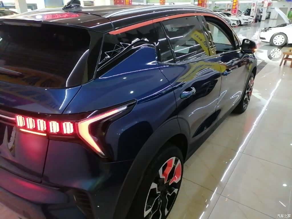Lynk & Co 02, 2021 7
