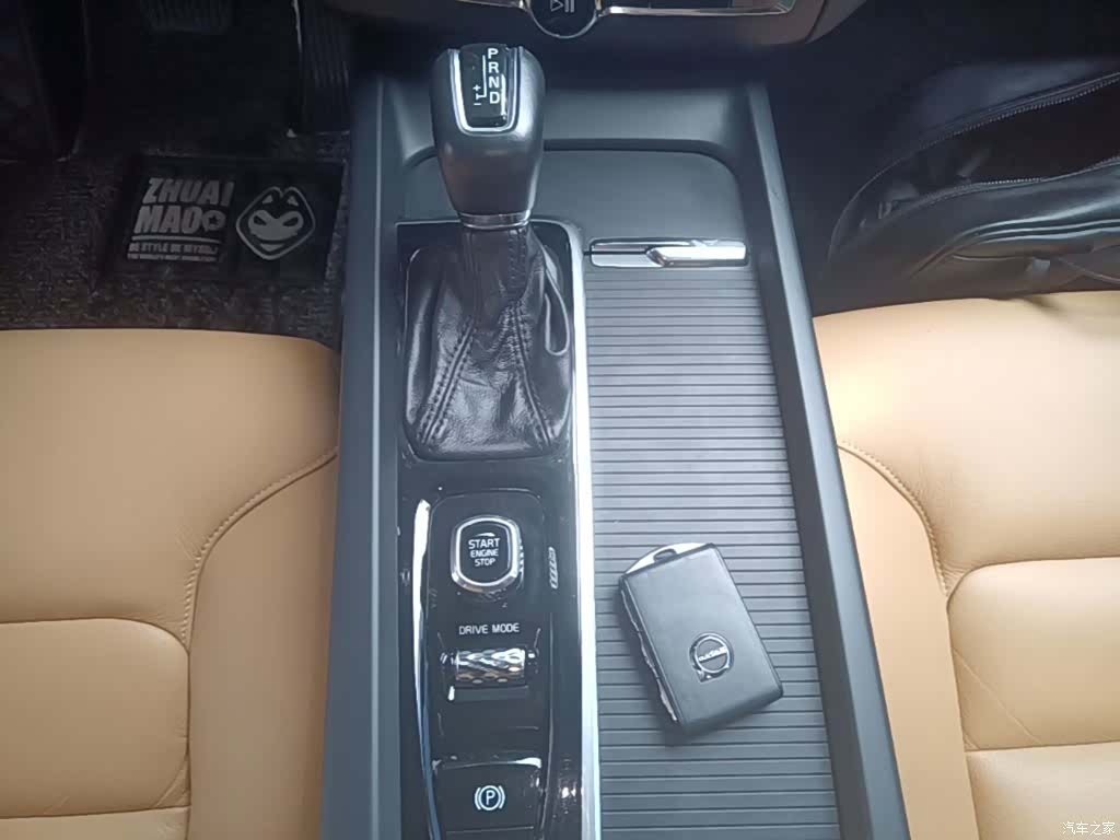 Volvo XC60, 2018 14