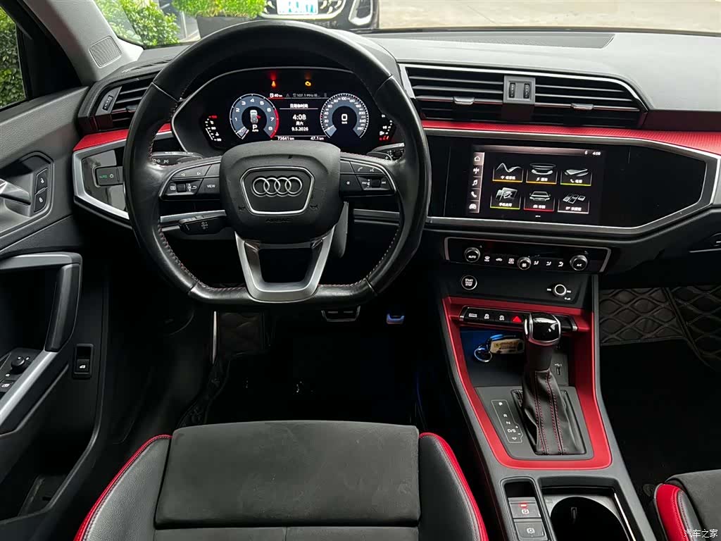 Audi Q3, 2021 11