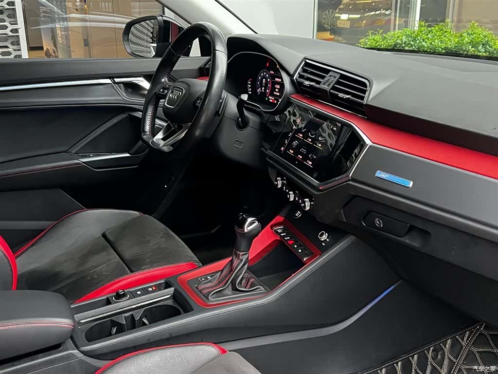 Audi Q3, 2021 21