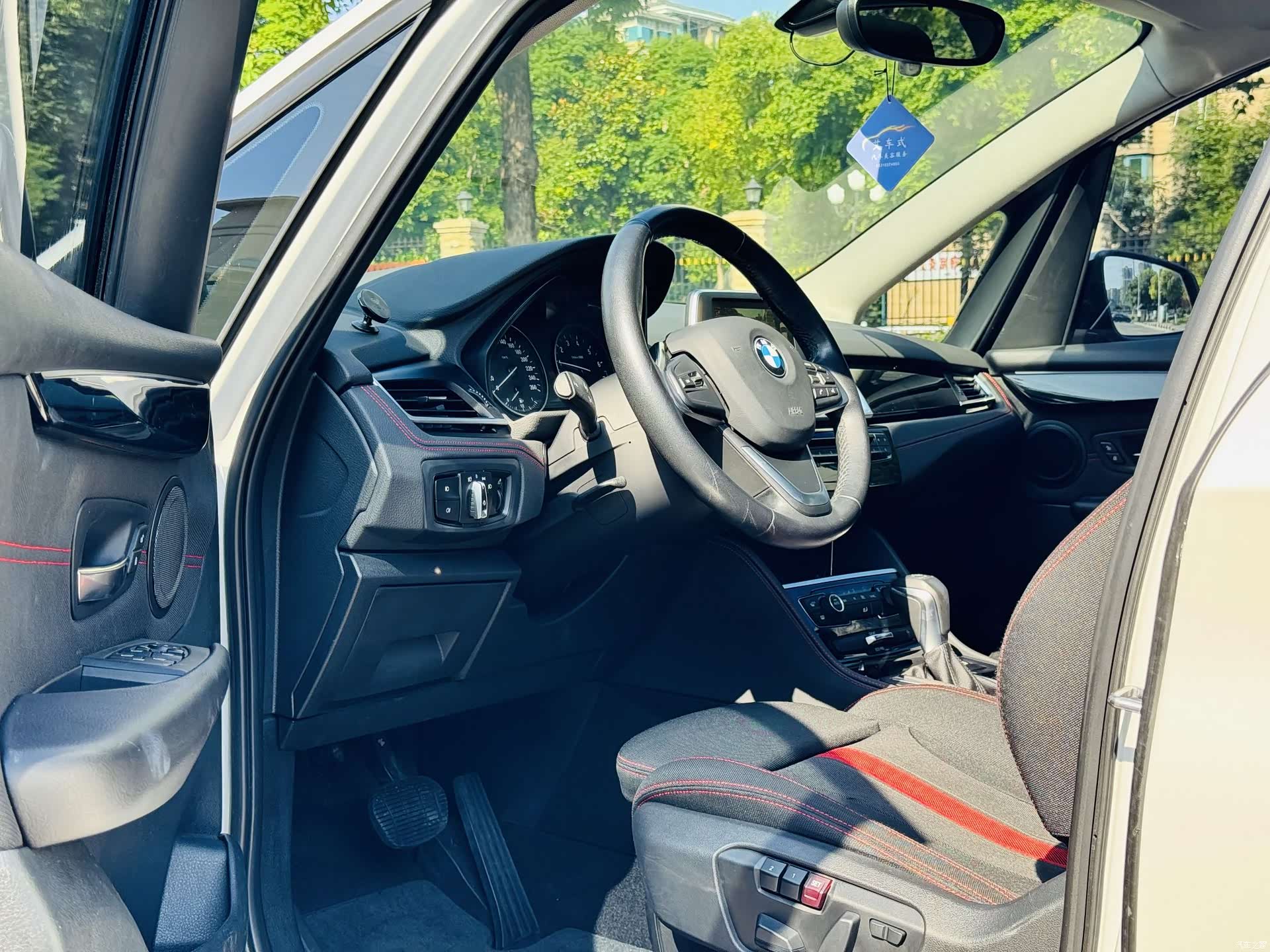 BMW 2 Series, 2016 все фото