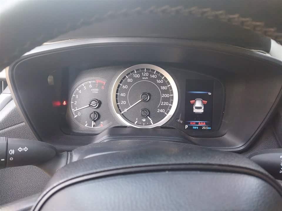 Toyota Corolla Sharp amplifier