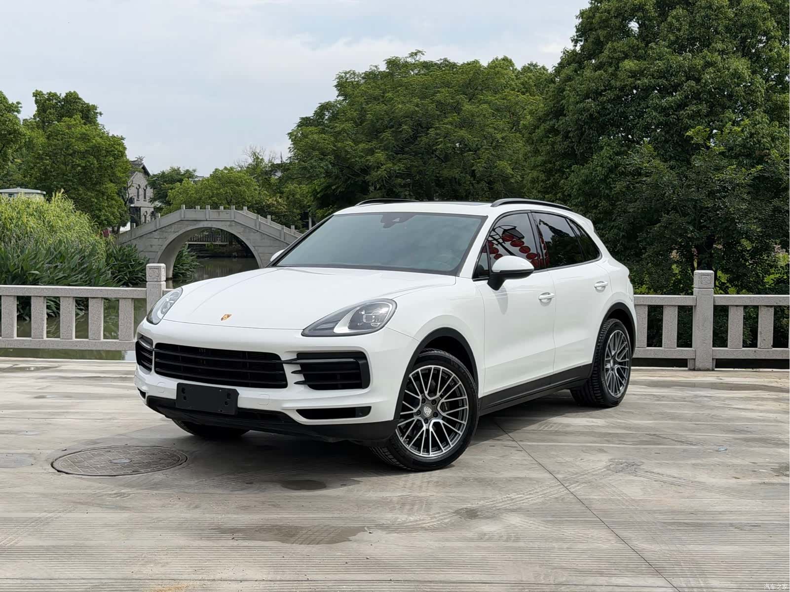 Porsche Cayenne, 2019 1
