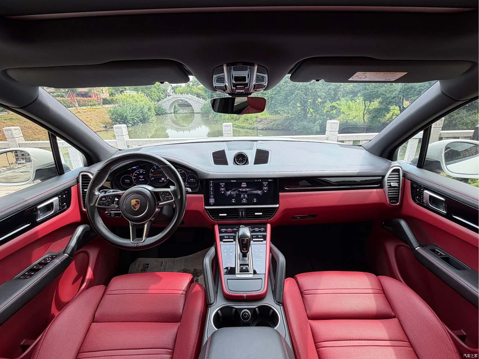 Porsche Cayenne, 2019 13