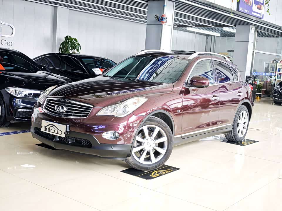 Infiniti QX50