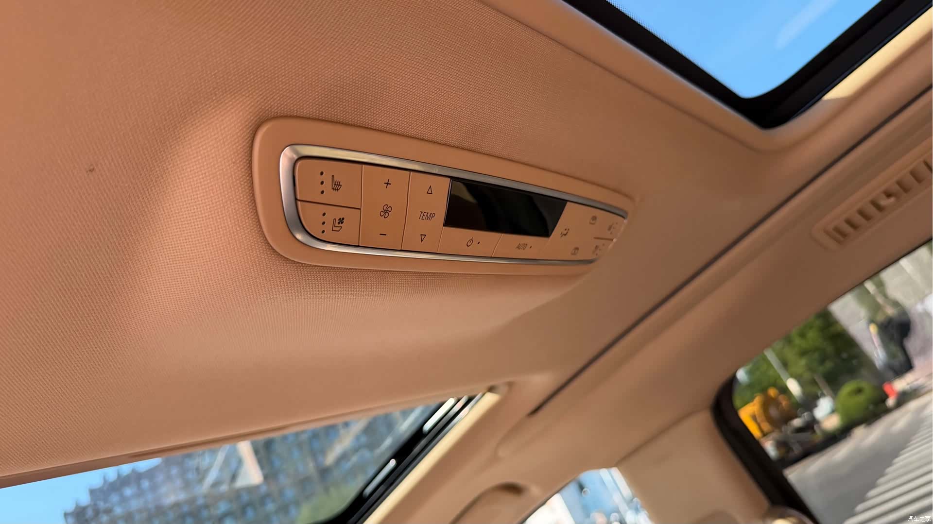 Buick GL8, 2021 9