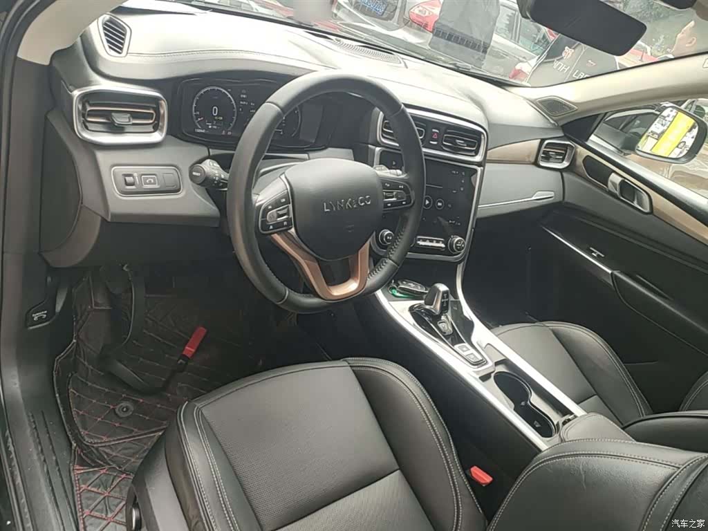 Lynk & Co 01, 2018 10