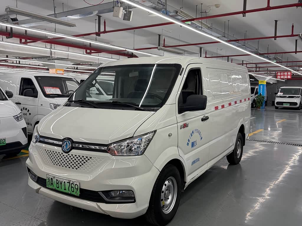 Dongfeng EM26