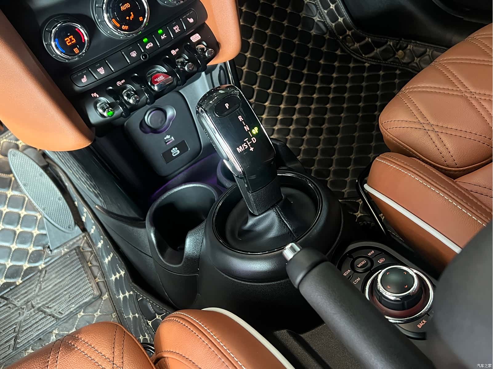 Mini Cooper, 2022 11
