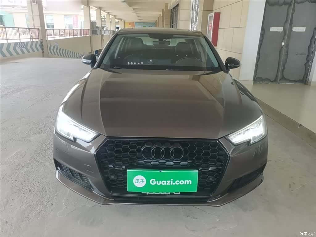 Audi A4L, 2017 3