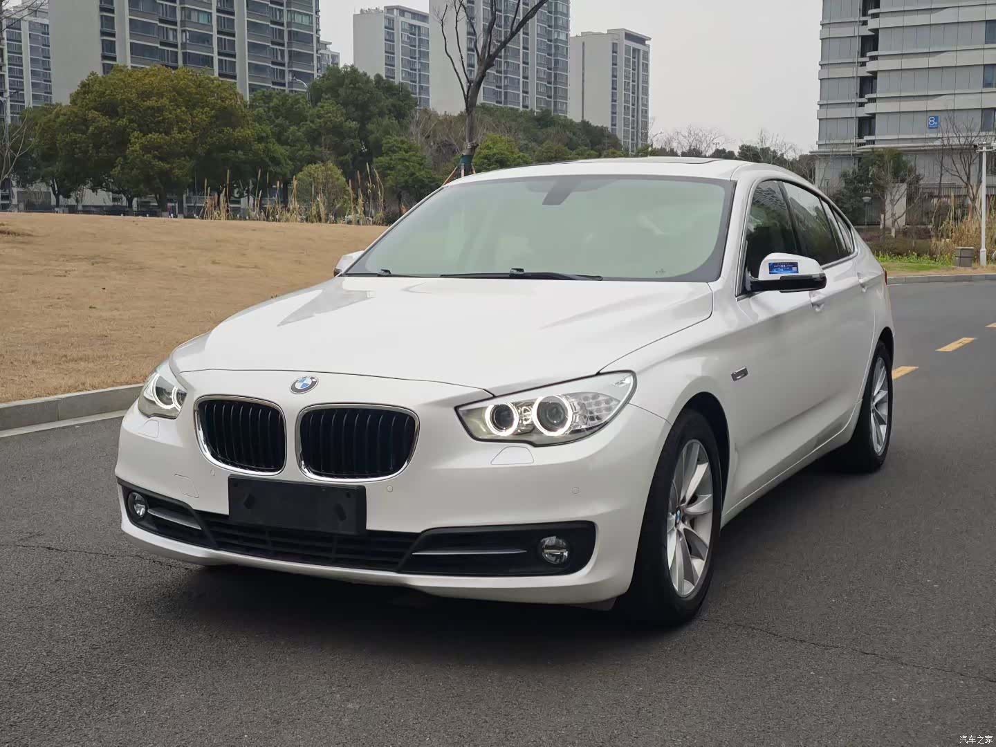 BMW 5 Series, 2017 1
