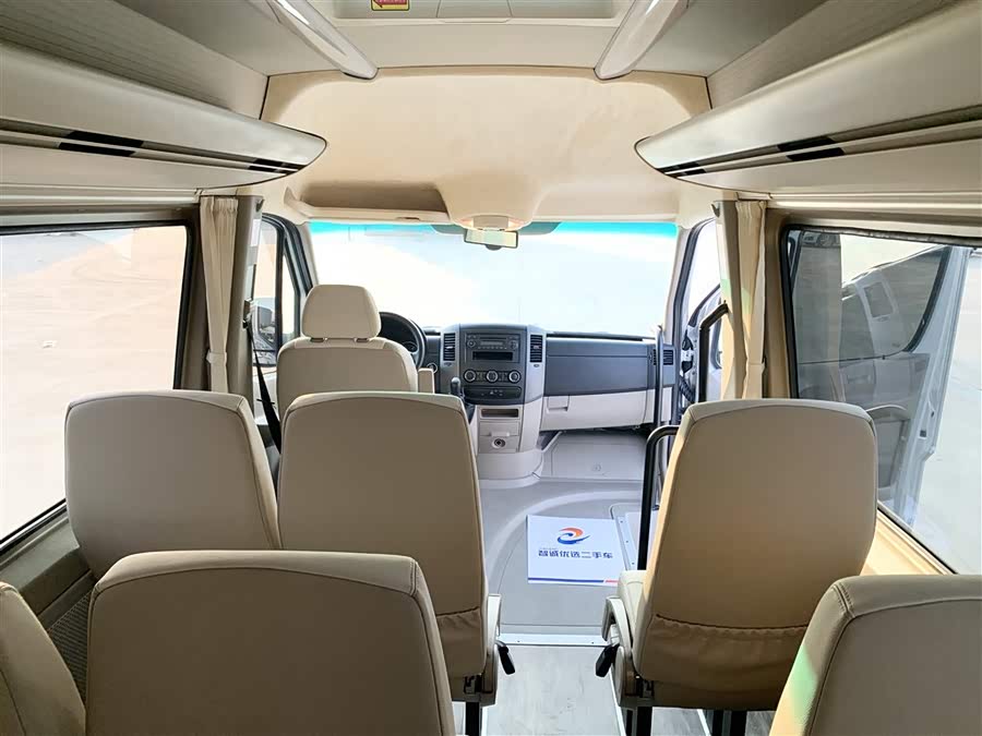 Mercedes-Benz Lingte 2019, фото 7