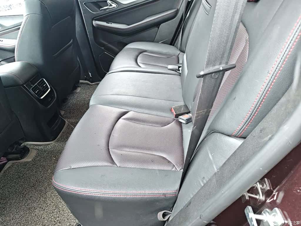 Wuling 560, 2016 17