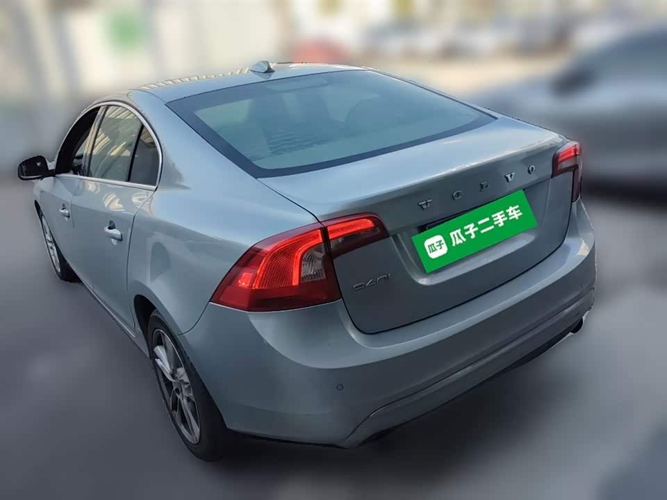 Volvo S60