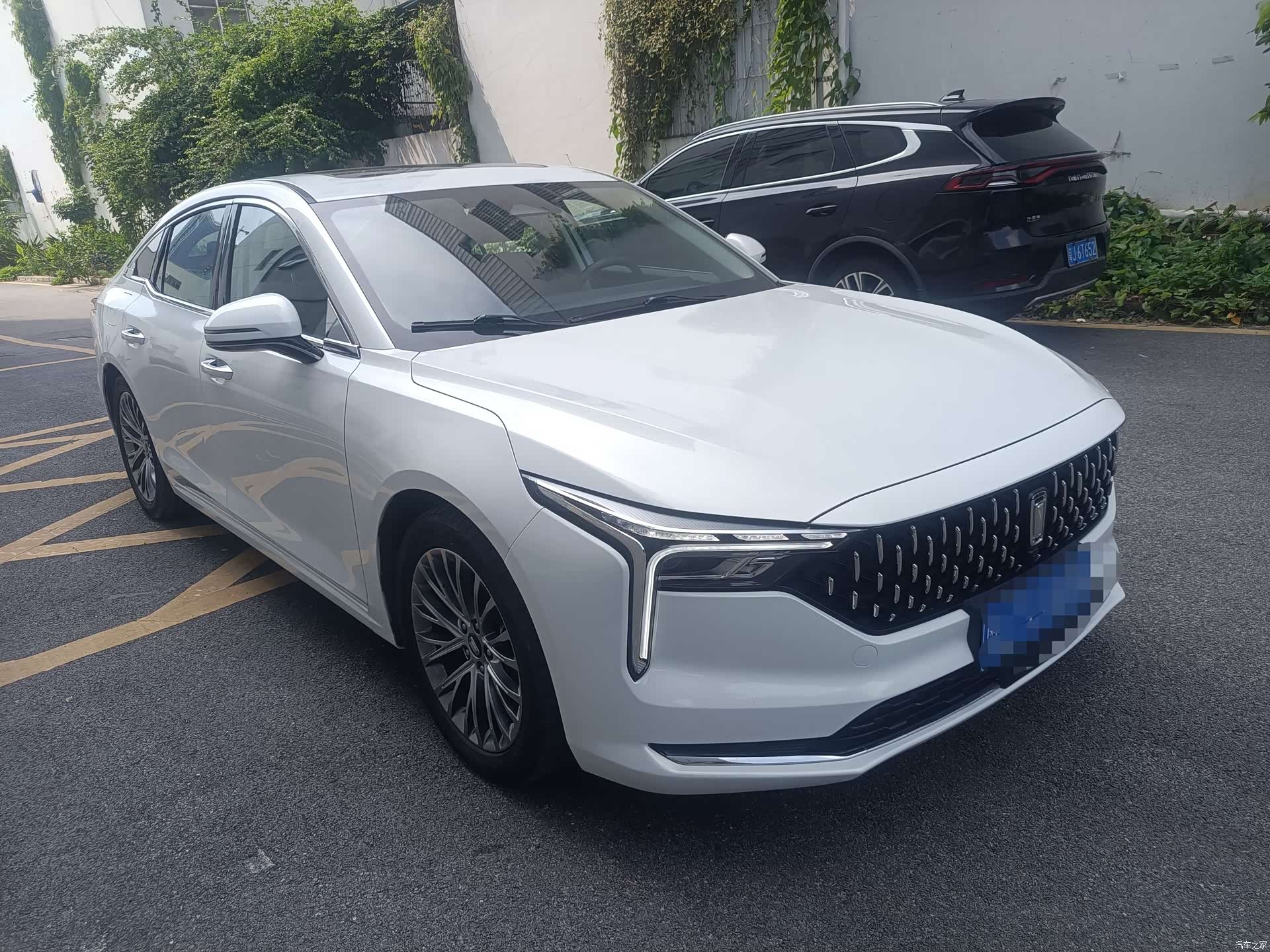 Bestune B70, 2021 3