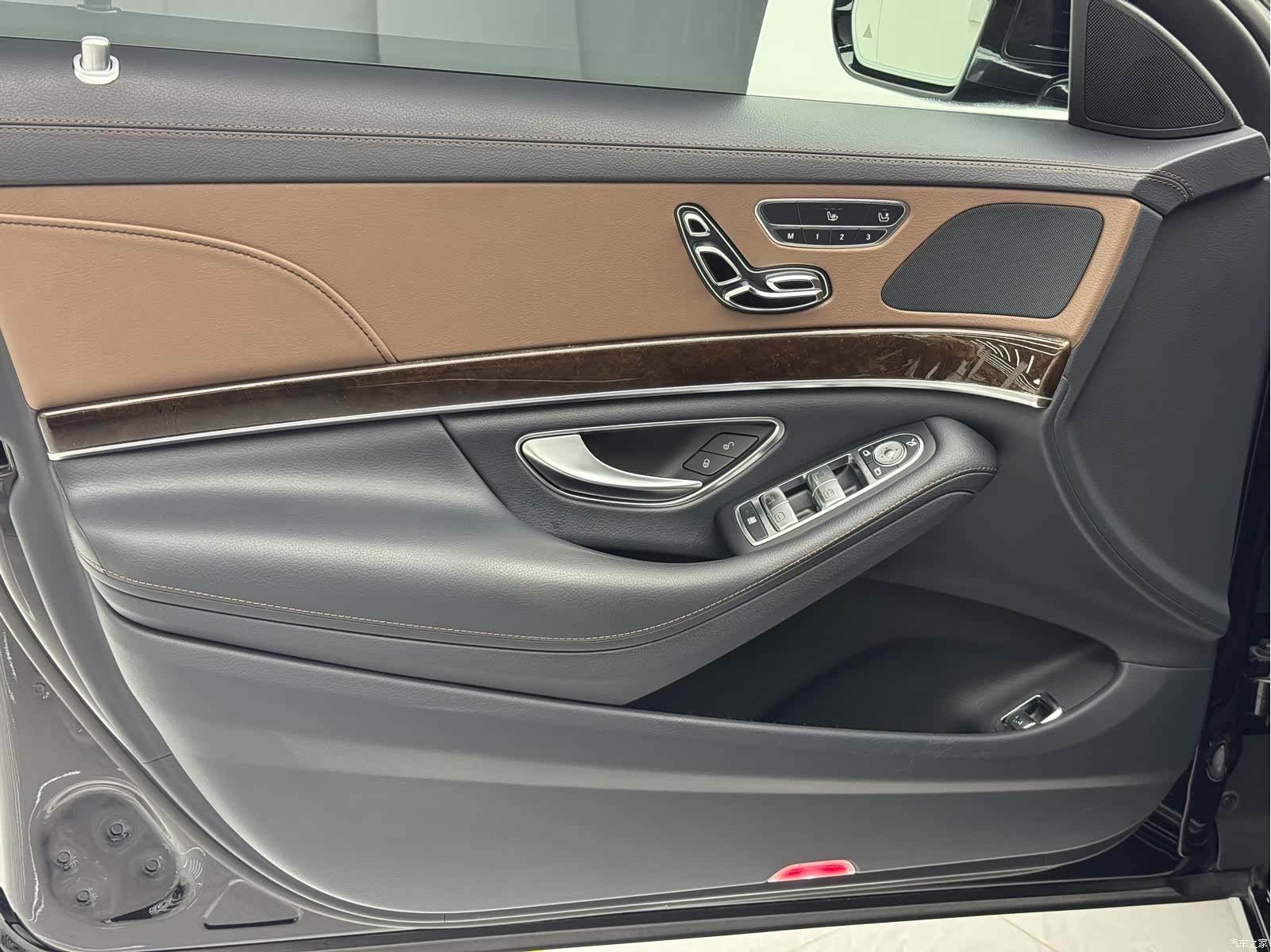 Mercedes-Benz S-Class, 2020 7