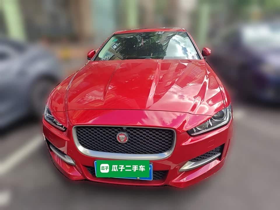 Jaguar XE