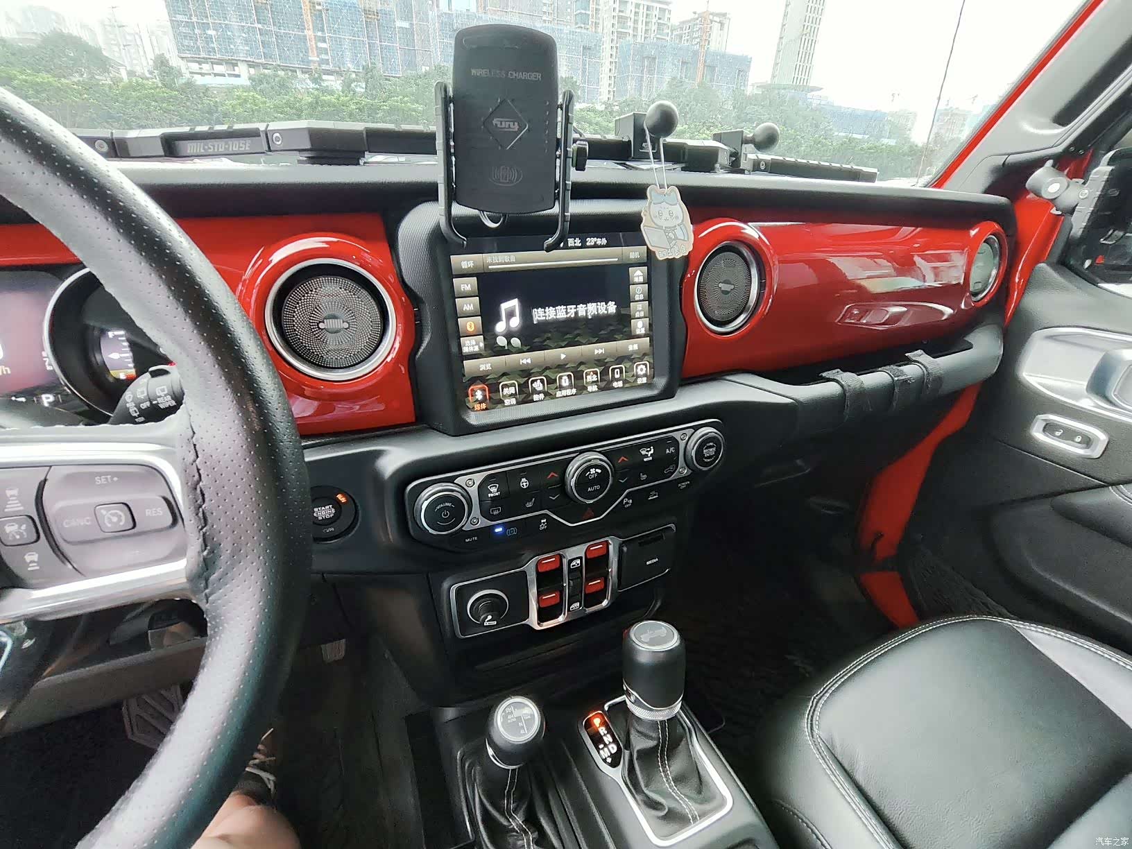 Jeep Wrangler, 2023 10