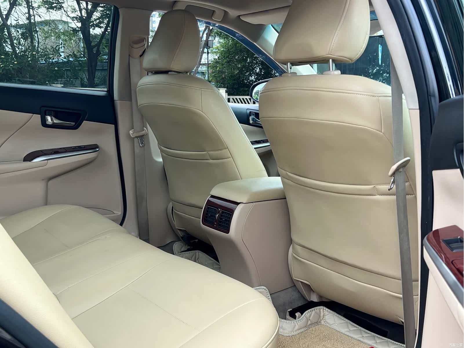Toyota Camry, 2012 11