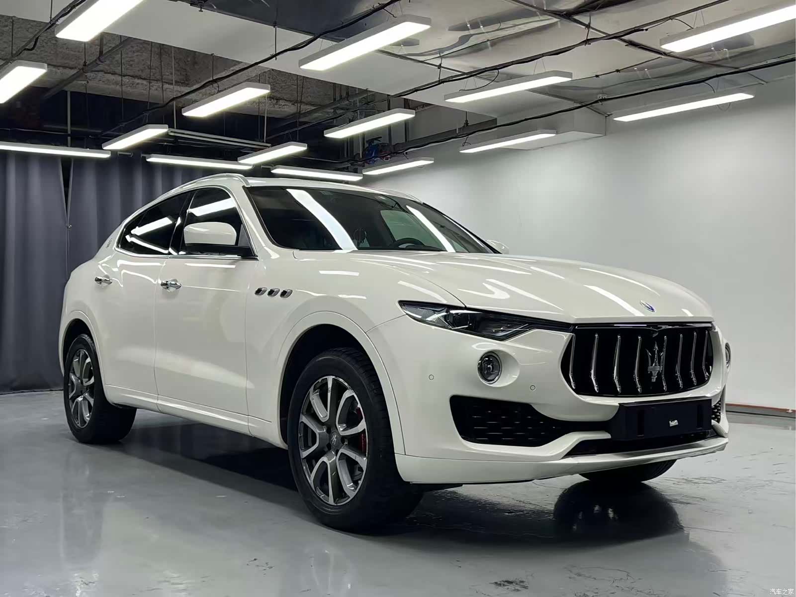 Maserati Levante, 2016 3