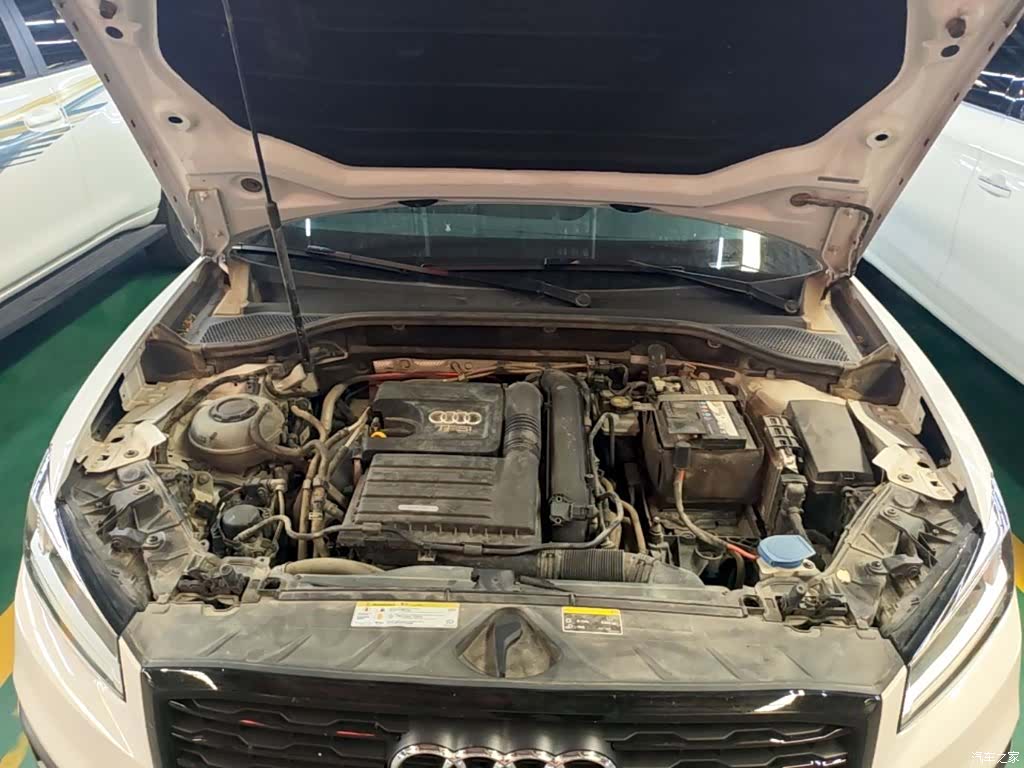 Audi Q2L, 2021 20