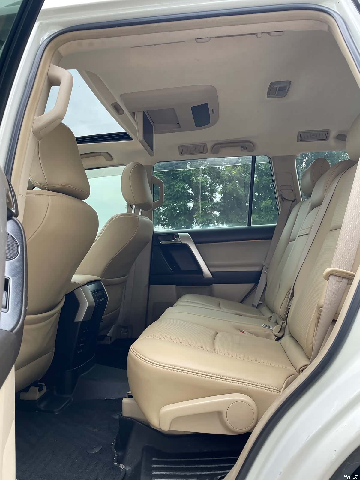 Toyota Prado, 2010 8