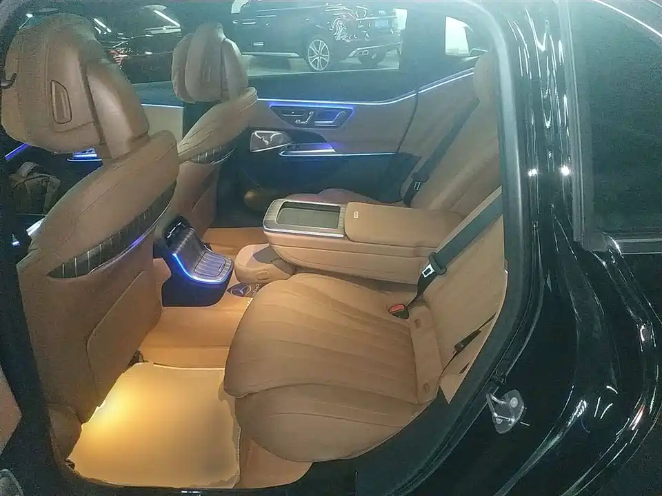 Mercedes-Benz E-class Mercedes-Benz E-class