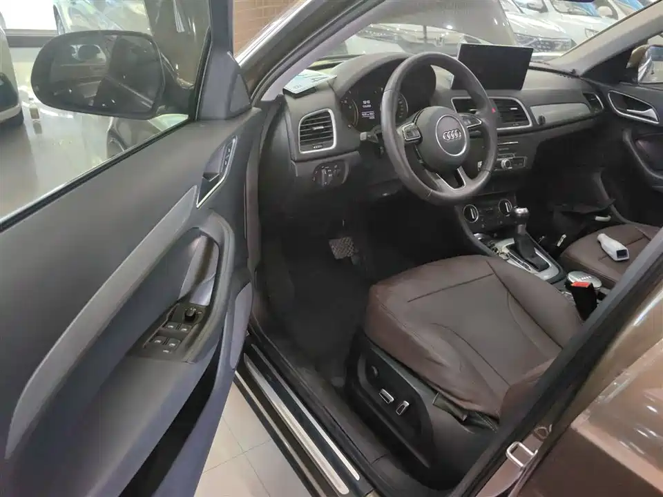 Audi Q3 Audi Q3