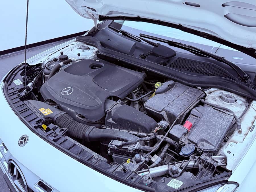 Mercedes-Benz GLA 2017, фото 27