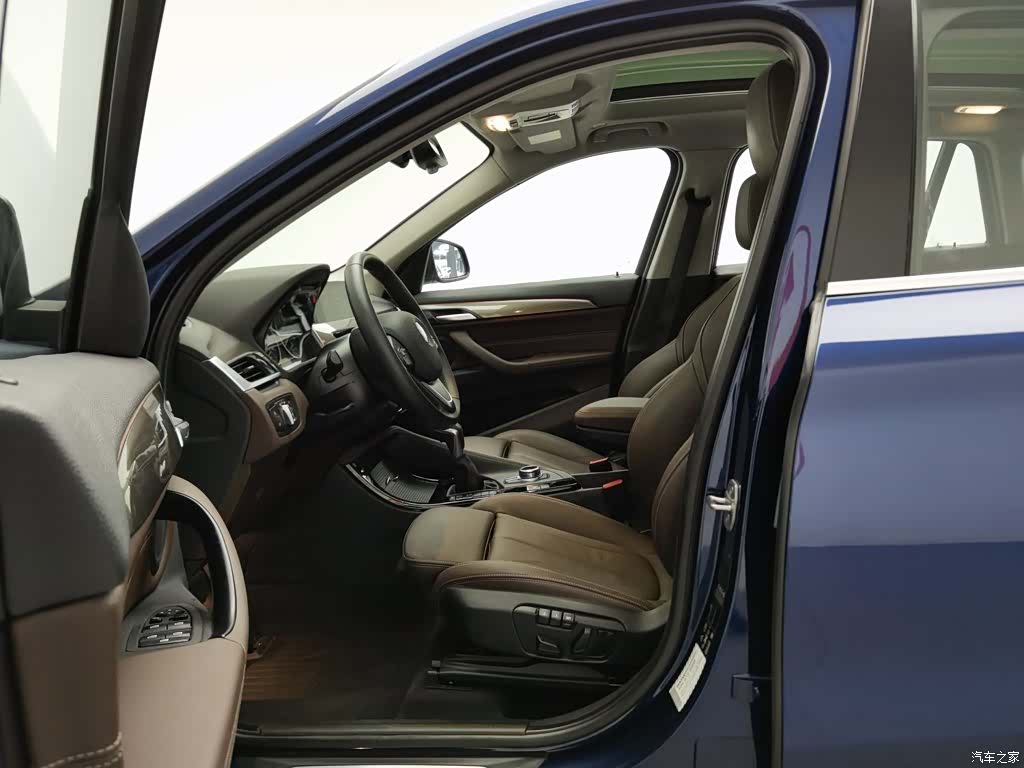 BMW X1, 2018 10