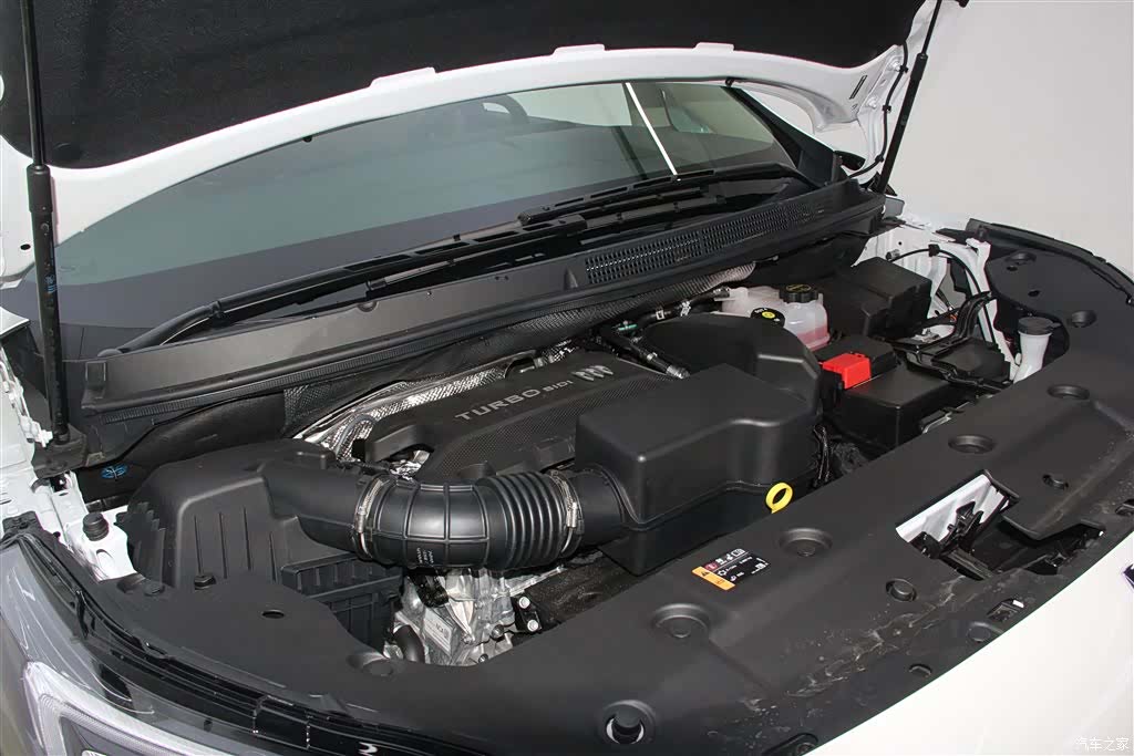 Buick GL8, 2026 12