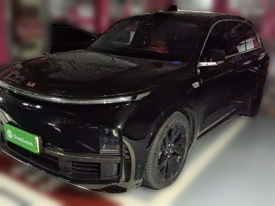 Li Auto Ideal L8