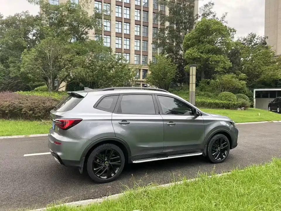 Roewe RX5 Roewe RX5