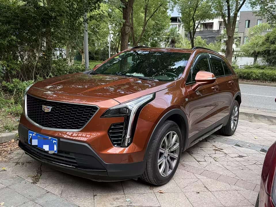 Cadillac XT4