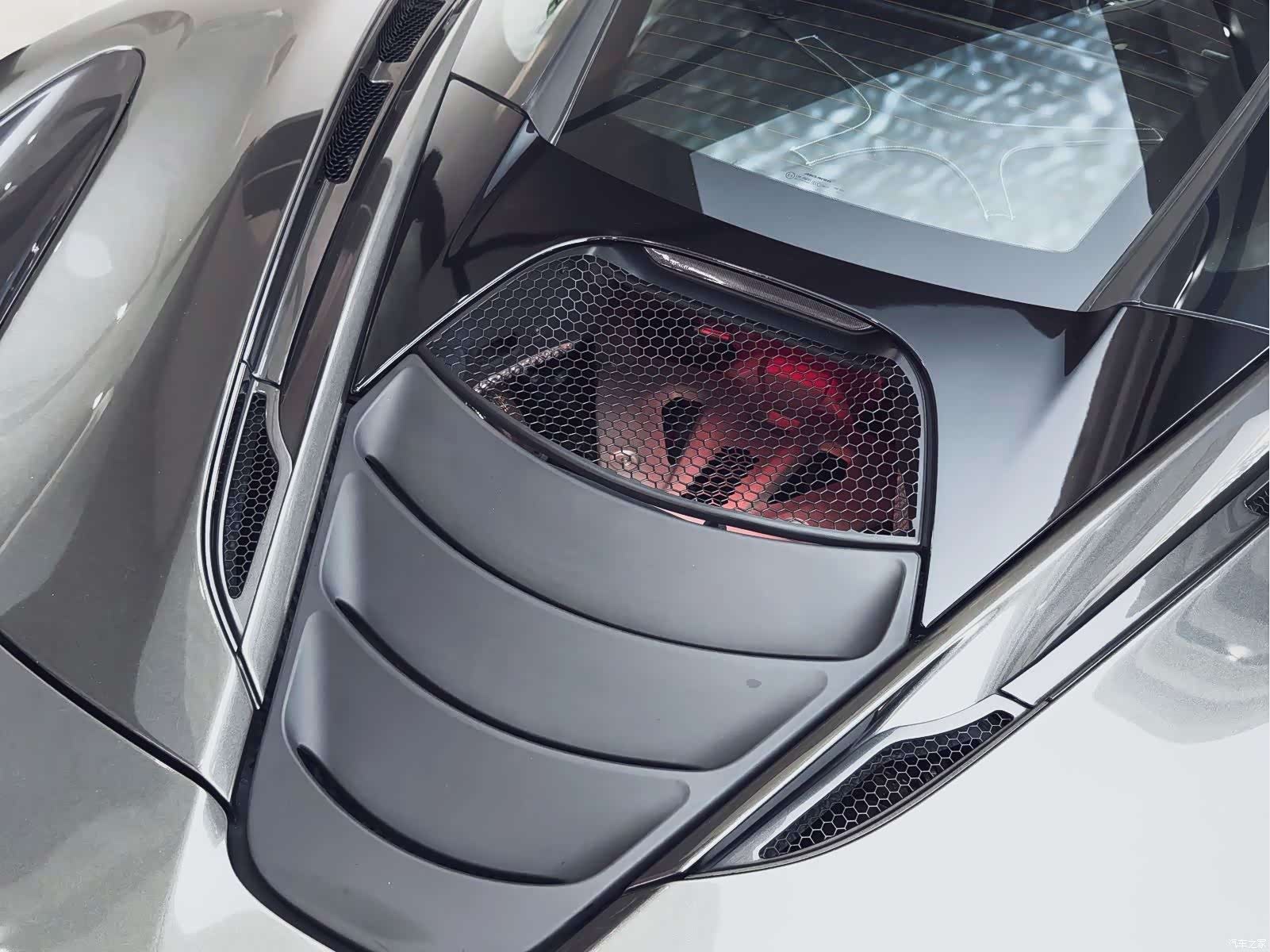 McLaren 720S, 2018 6