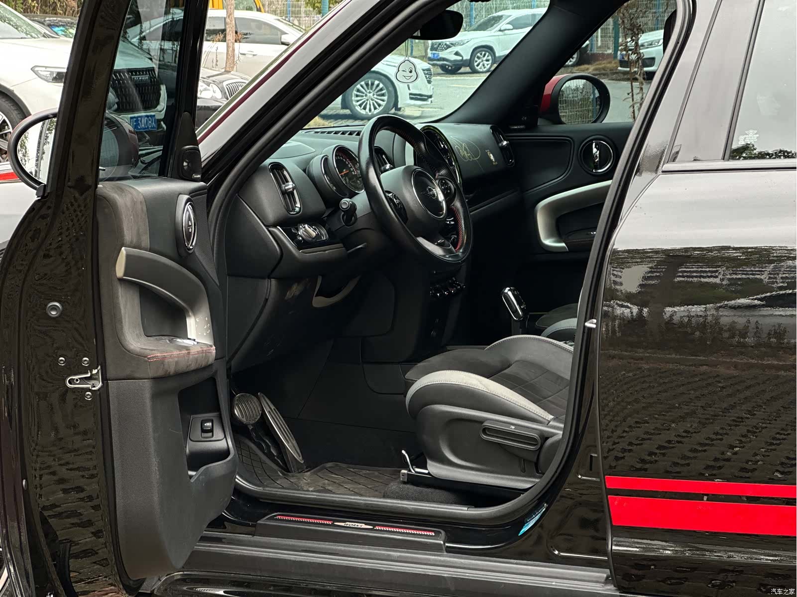 Mini Countryman, 2022 все фото