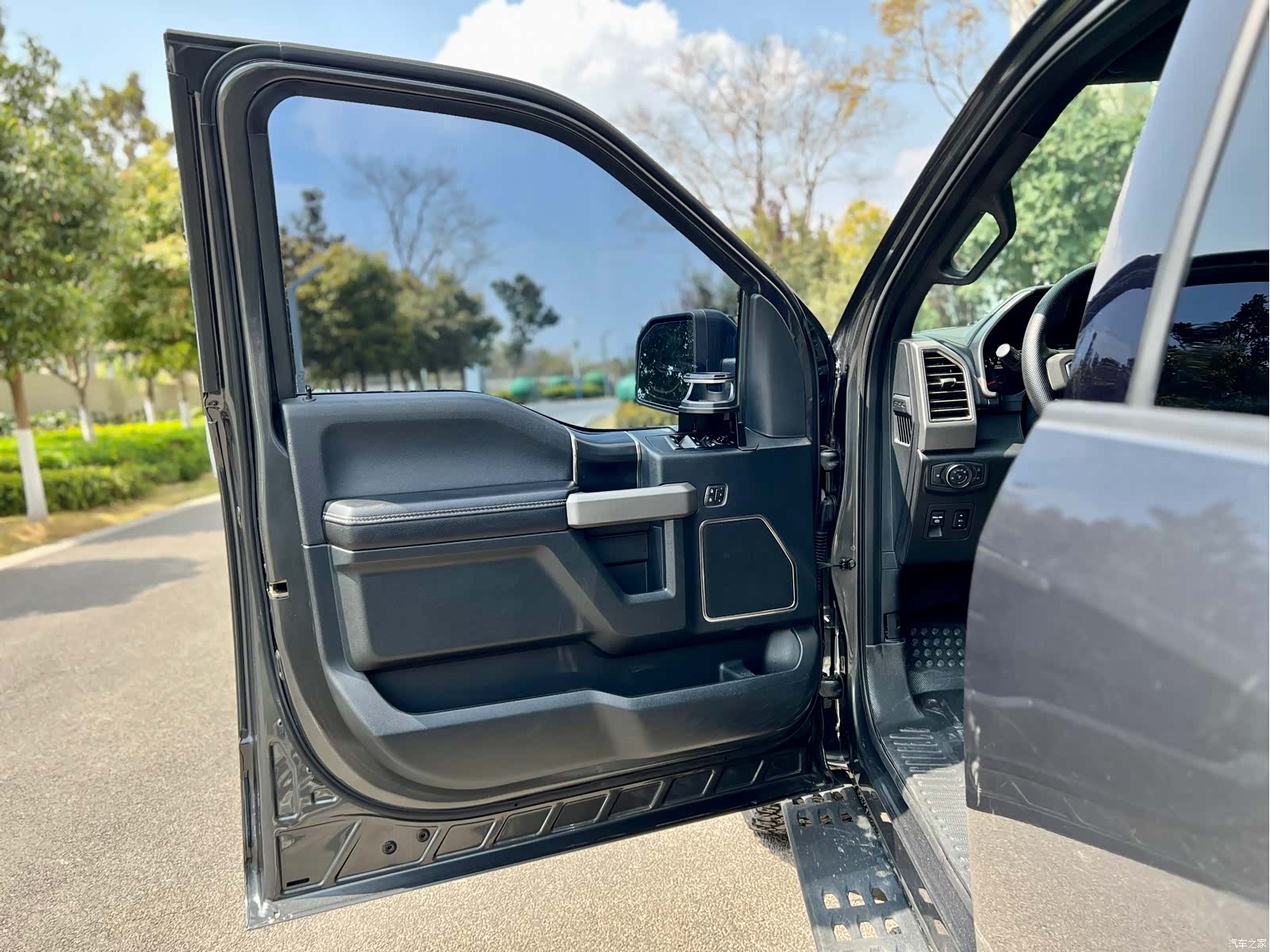 Ford F-150, 2020 25
