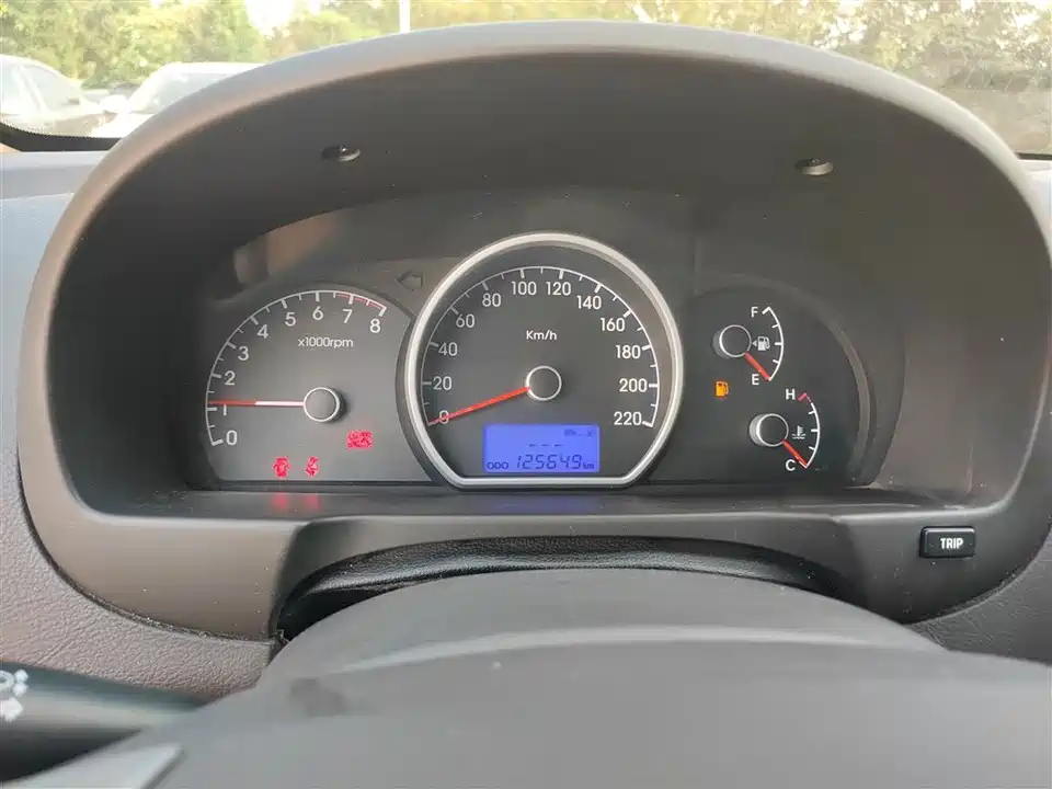 Hyundai Yuedong