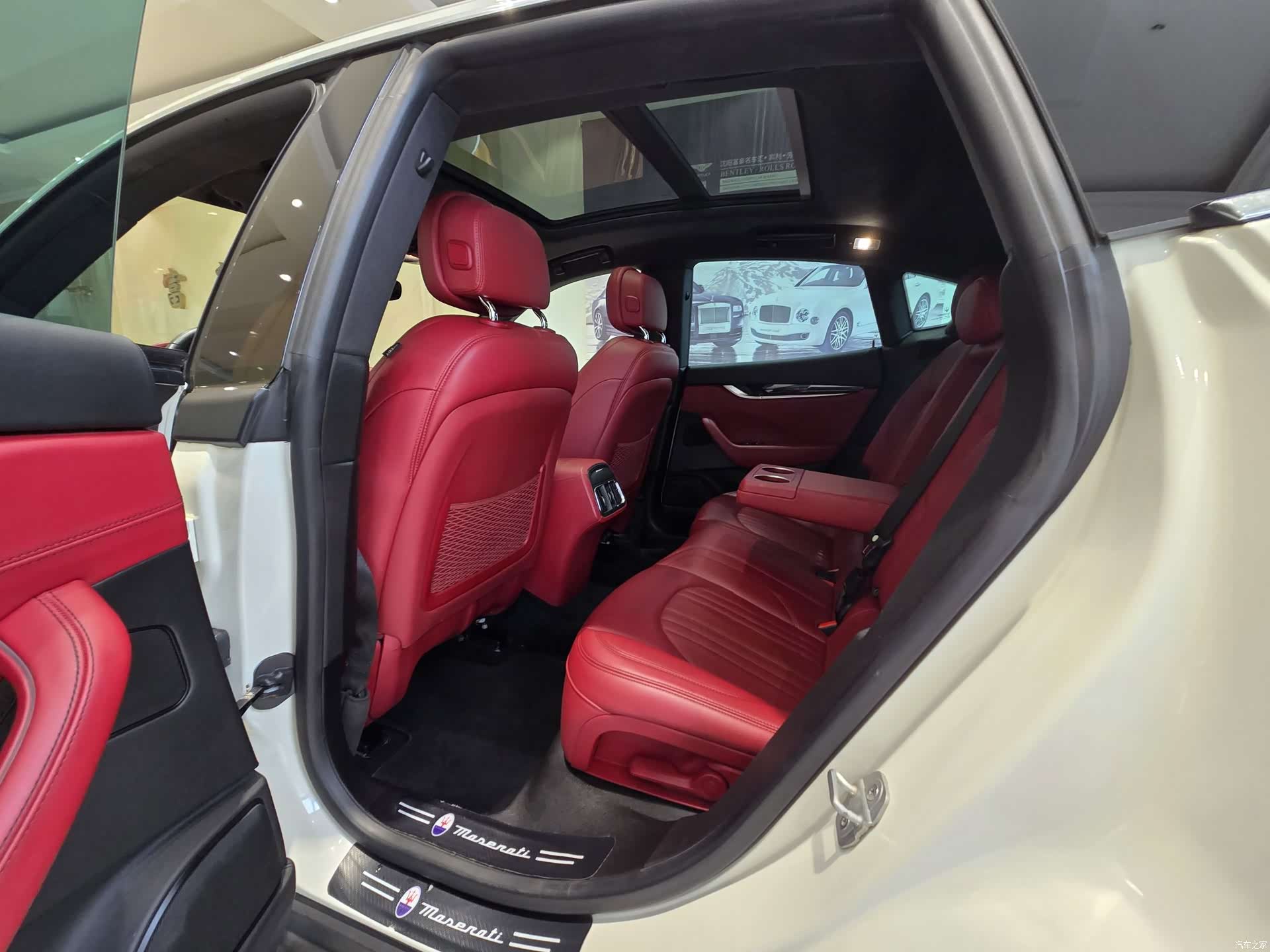Maserati Levante, 2018 10