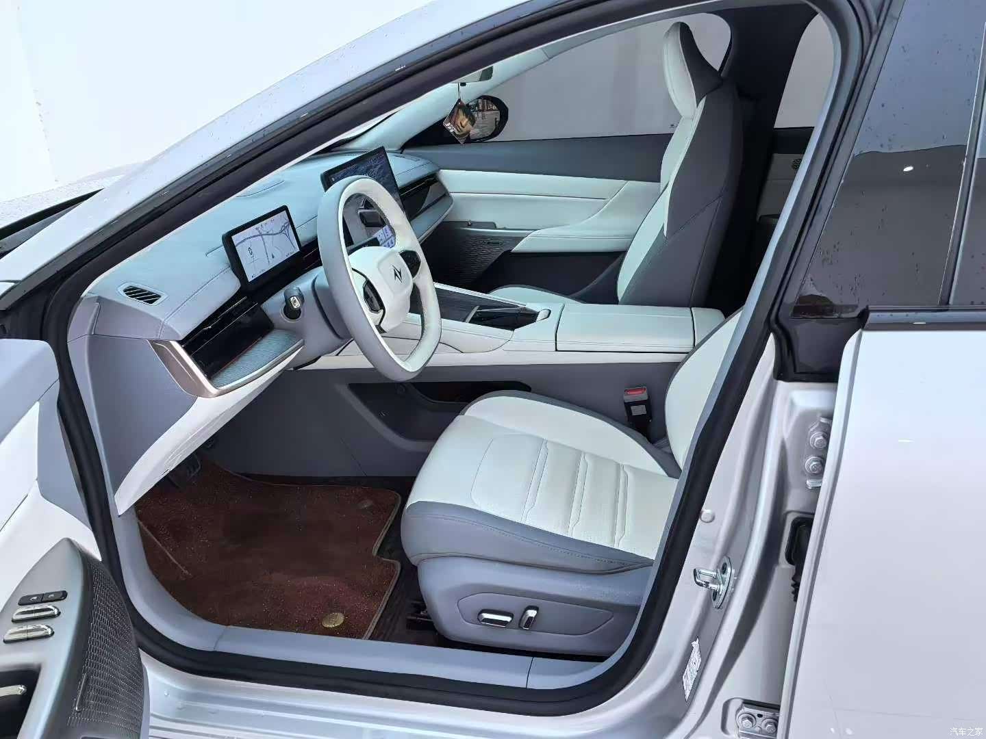 DongFeng eπ007, 2025 3