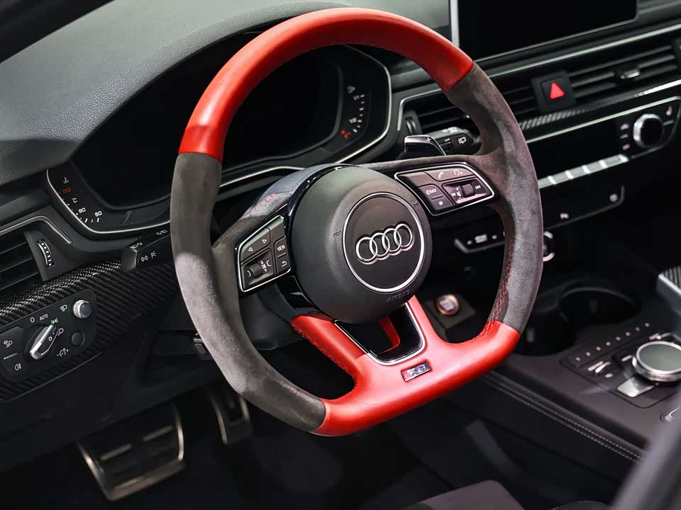 Audi RS 4