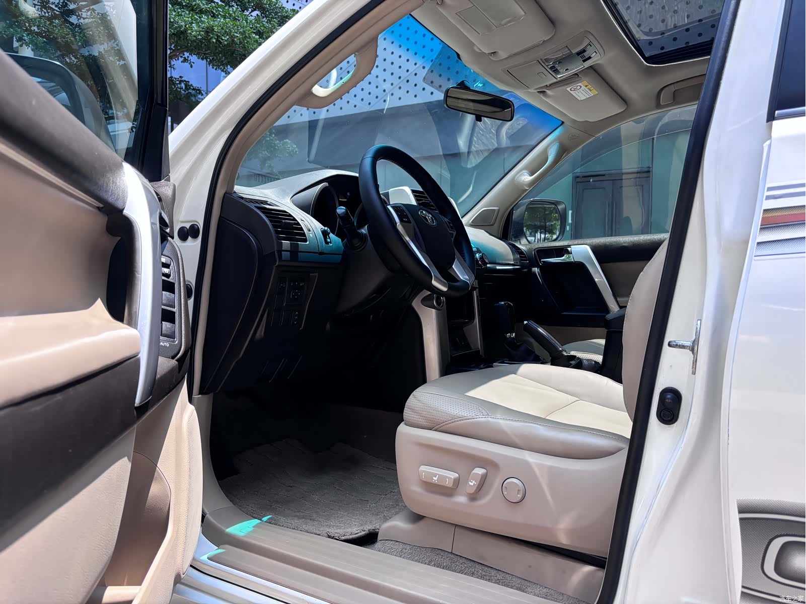 Toyota Prado, 2012 9